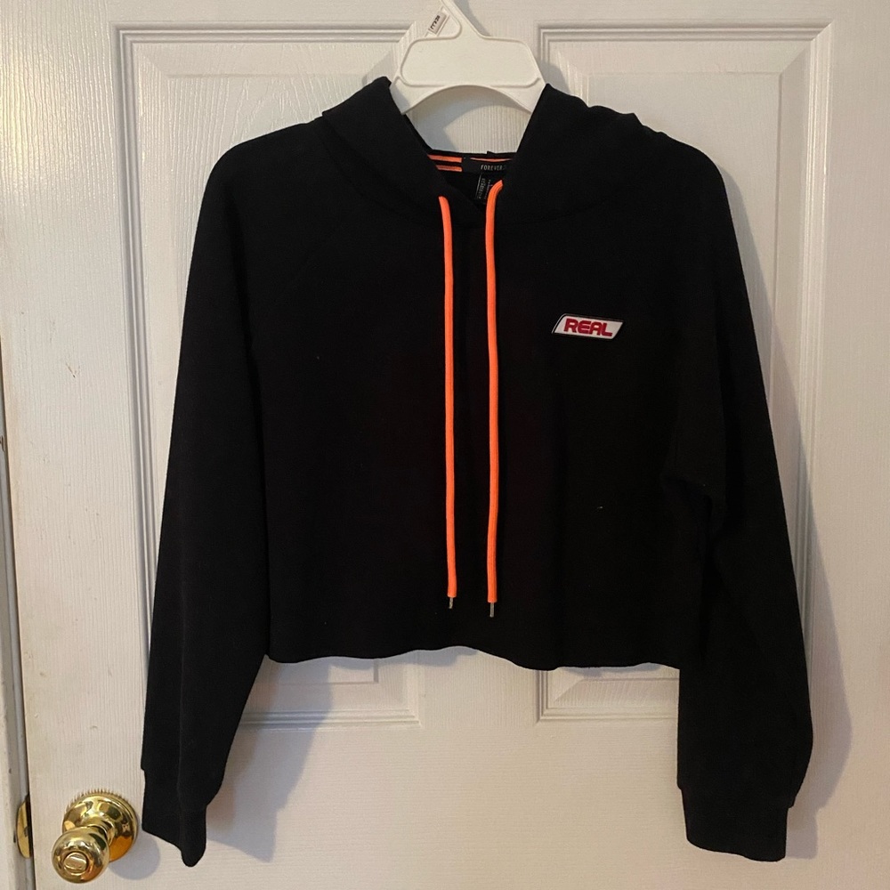 FOREVER 21 “real” activewear sweatshirt